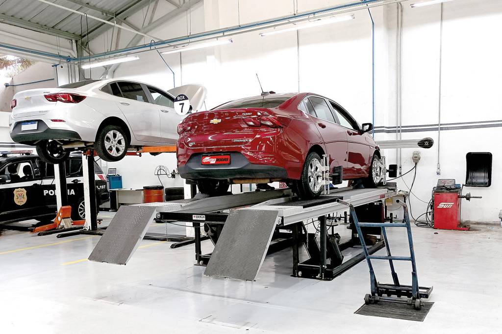 Trocar os pneus do Chevrolet Onix Plus saiu mais barato na concessionária