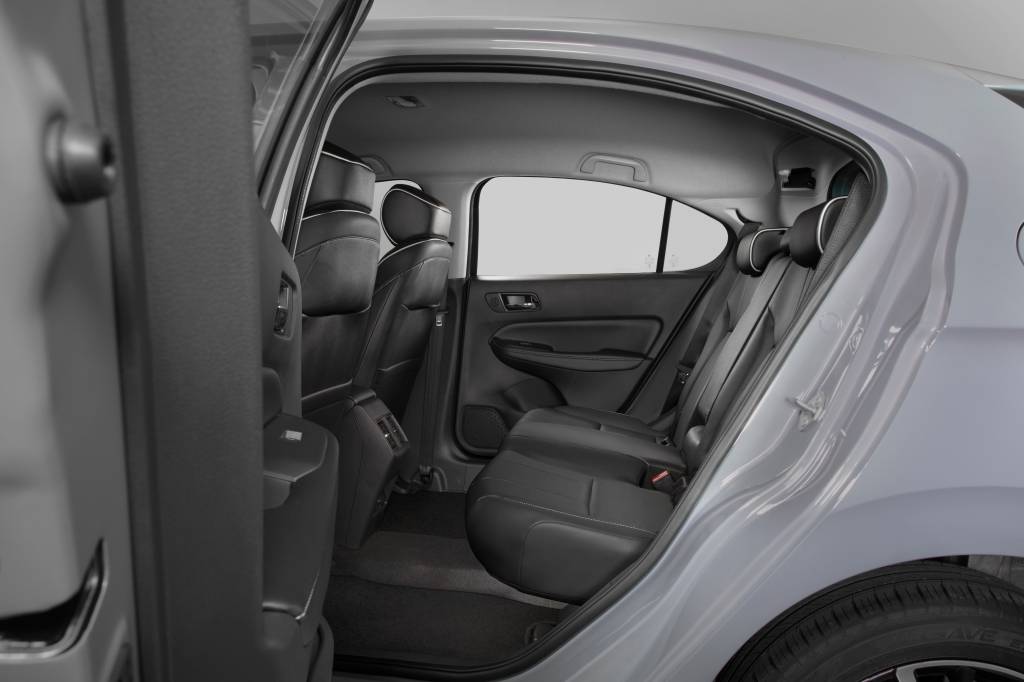 honda_city_hatchback_7 honda_city_hatchback