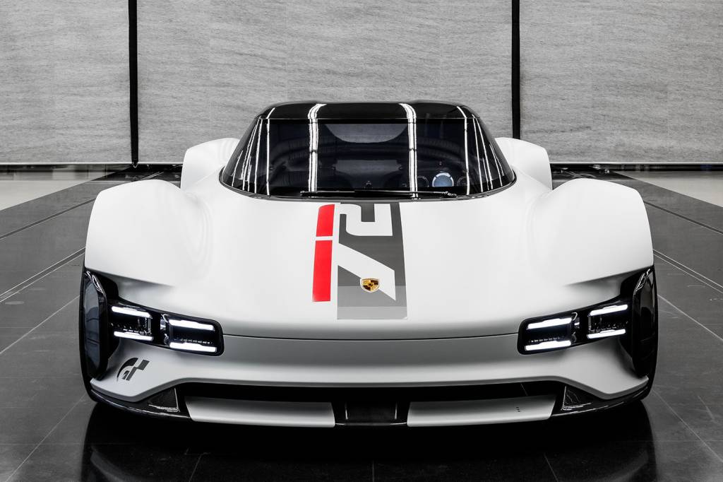 PORSCHE VISION GT 6 Porsche Vision GT branco visto de frente