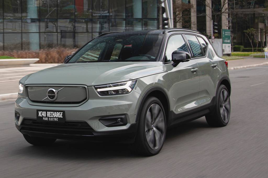 Volvo mata XC40 híbrido no Brasil, provoca Audi e investe em carregadores