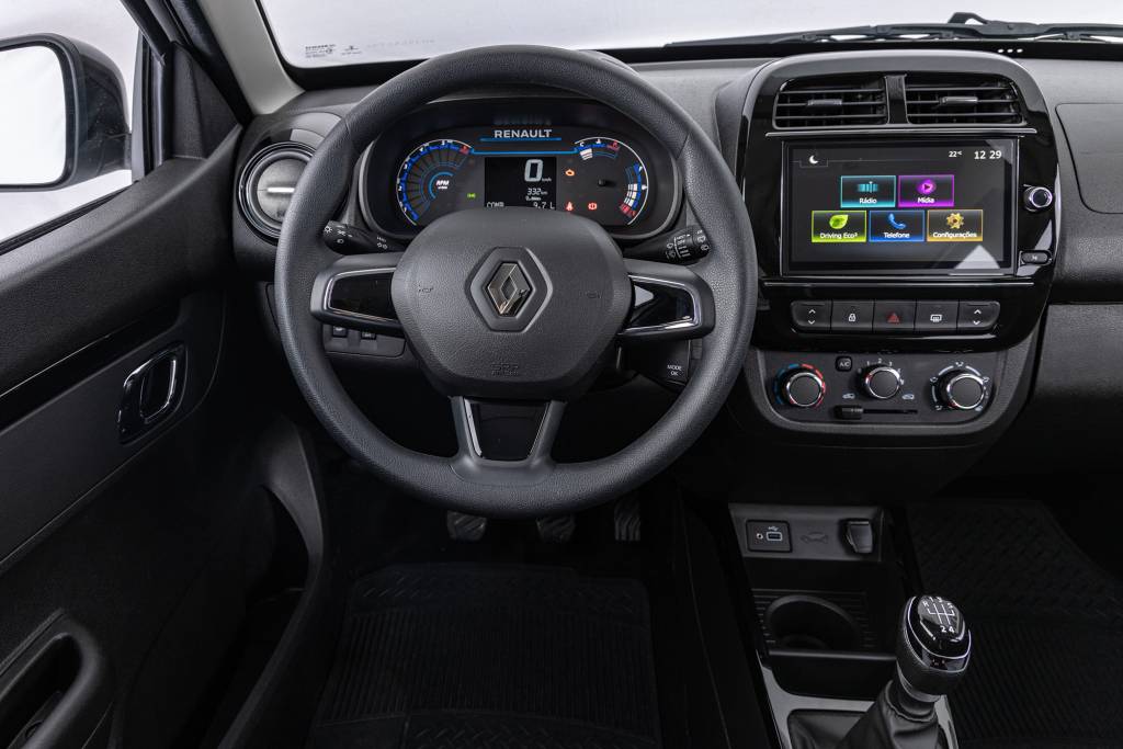 Renault Kwid Intense. Foto: Rodolfo BUHRER/ La Imagem / Renault Maçanetas e saídas de ar têm novo acabamento, nova central multimídia mede 8''