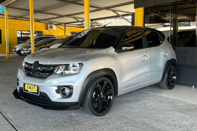 Este Renault Kwid turbo tem pique de Mercedes e está à venda na OLX