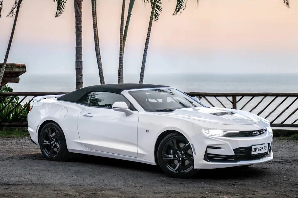 Chevrolet Camaro 2022 tem poucas novidades, mas aumento passa os R$ 90.000