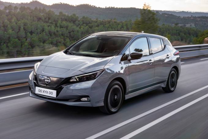 nissan_leaf_787