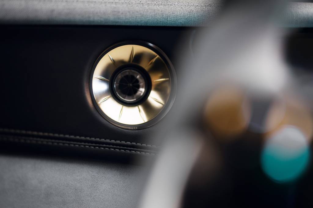 15_Lotus_Eletre_Studio_INT_KeffSpeaker1 15_Lotus_Eletre_Studio_INT_KeffSpeaker1