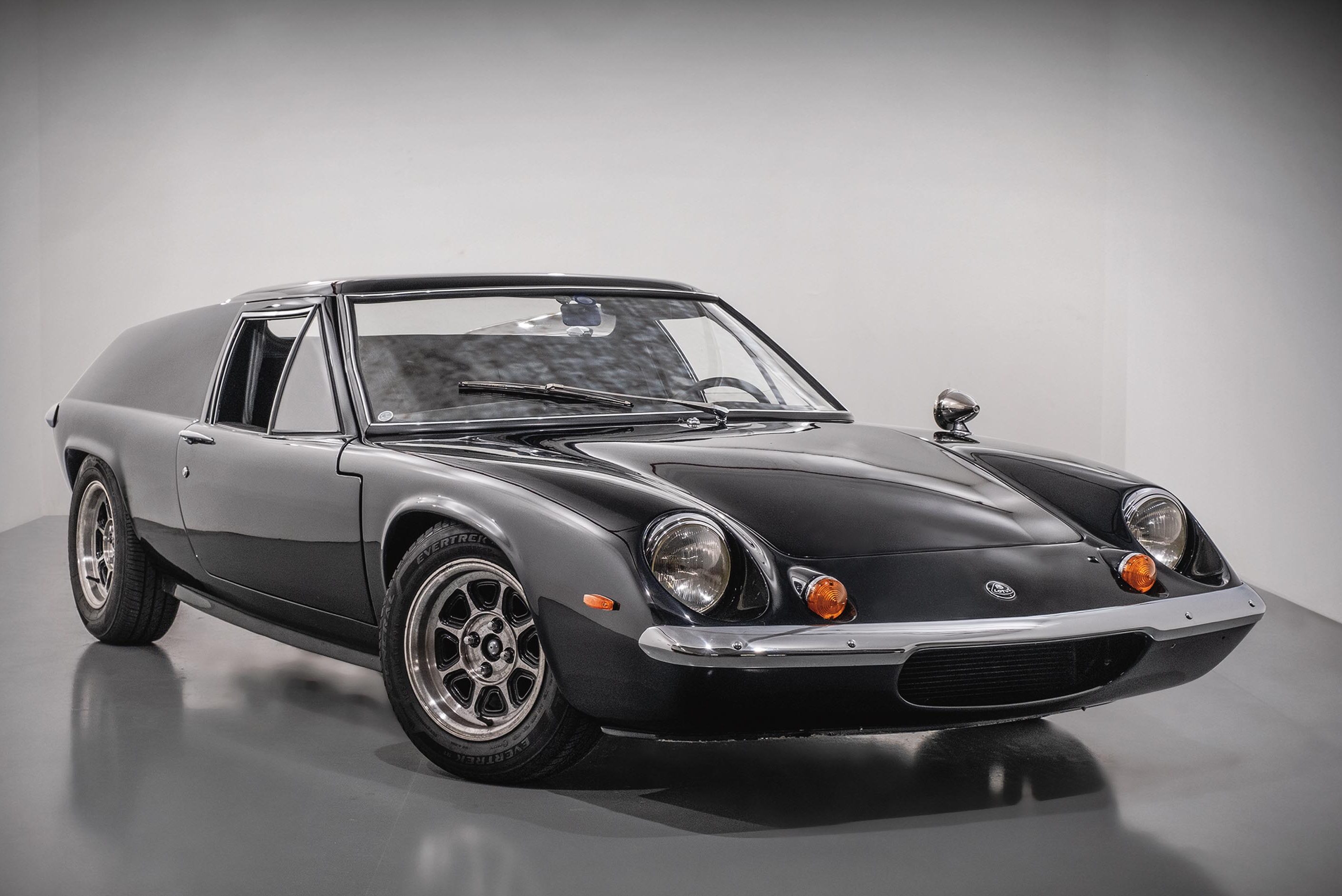 Lotus Europa tinha estilo controverso, mas era quase um carro de F1