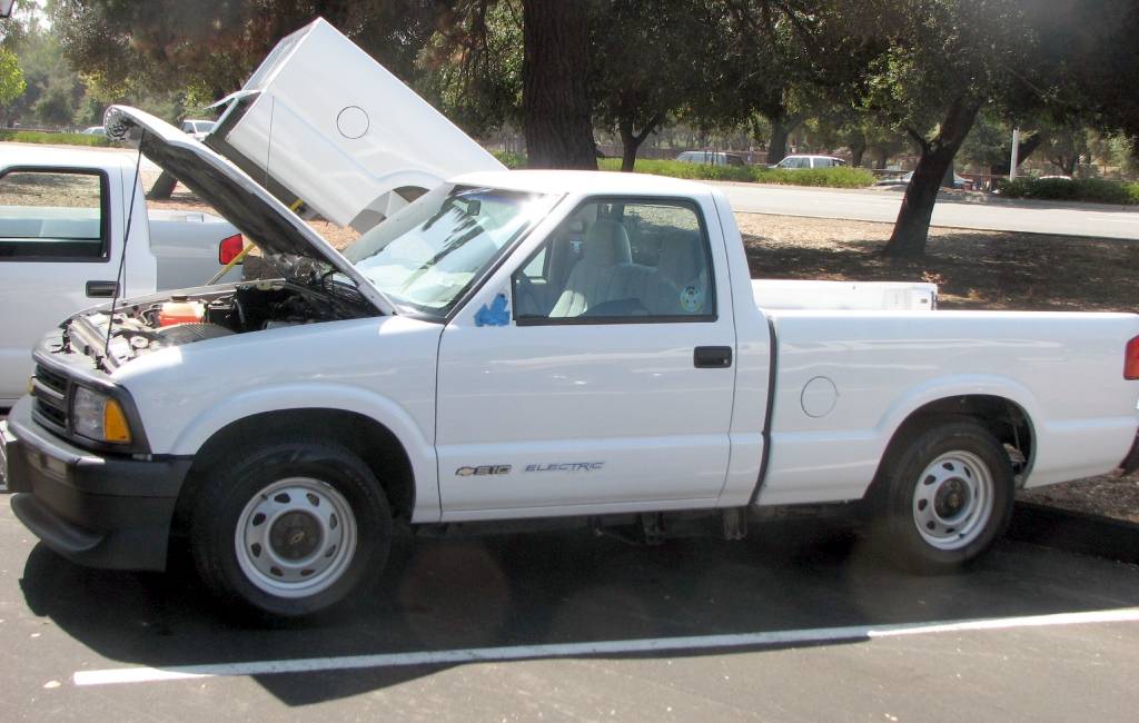 Electric_Chevy_S-10 Chevrolet S10 EV