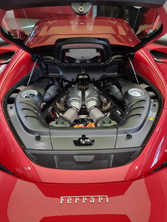 20220630_100247 Ferrari 296 GTB BRASIL