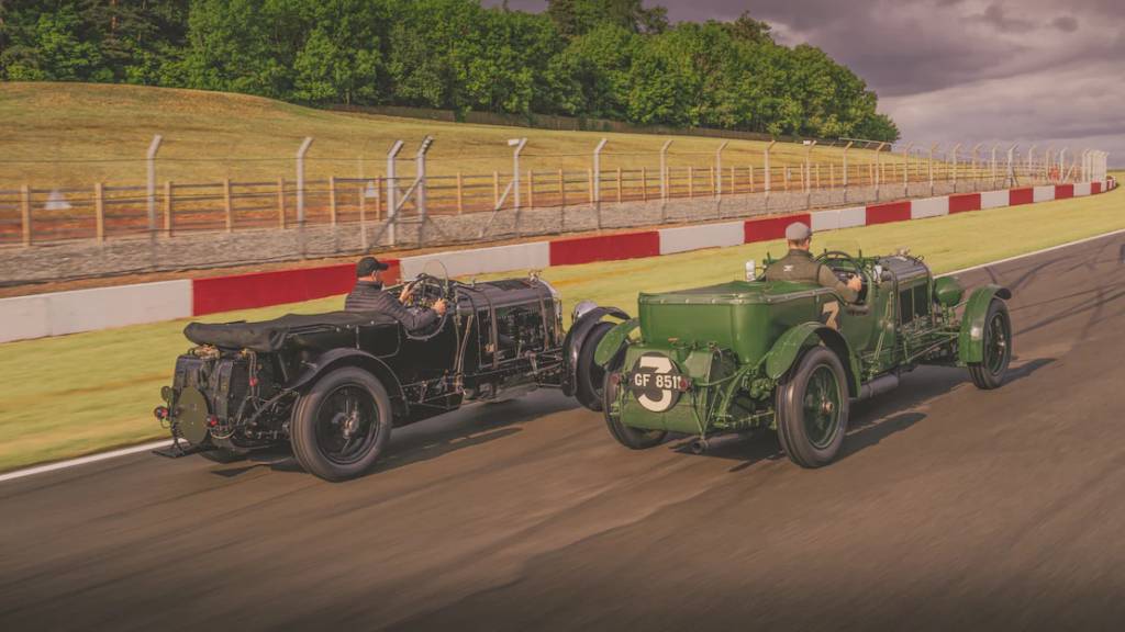 bENTLEY sPEED SIX remake traseira