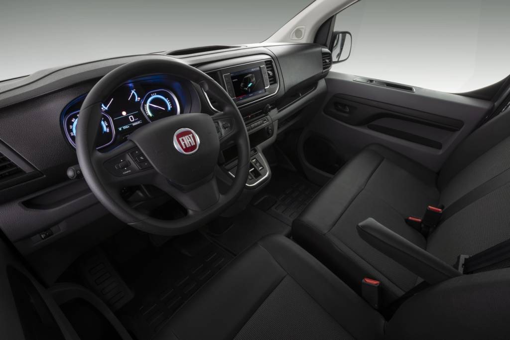 Fiat_eScudo_072_Easy-Resize.com Fiat Scudo interior EV