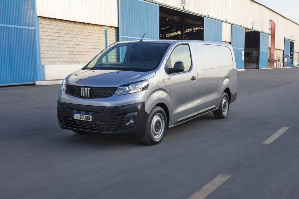 Fiat_eScudo_132_Easy-Resize.com Fiat Scudo dianteira EV