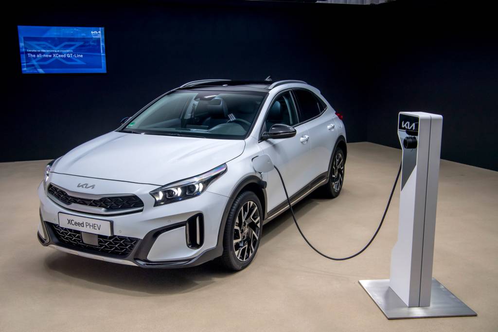 2022-Kia-XCeed-facelift-00022 KIA XCEED 2023 plug-in