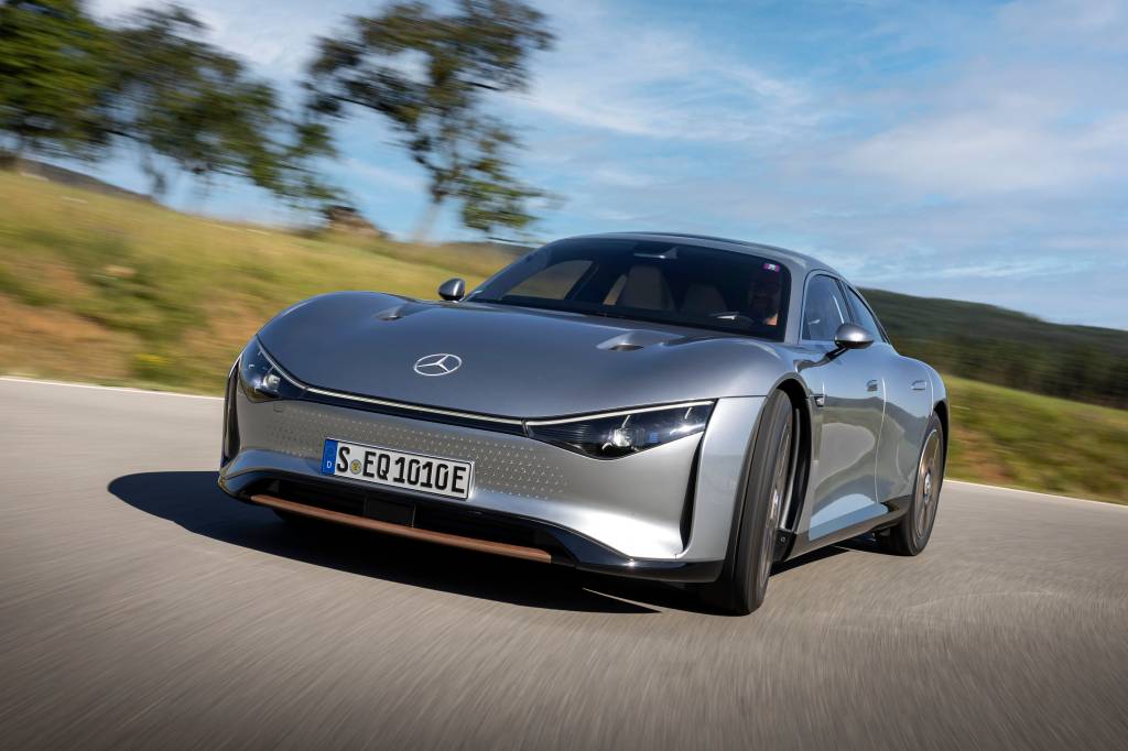 VISION EQXX Driving Experience @ Immendingen Mercedes-Benz Vision EQXX