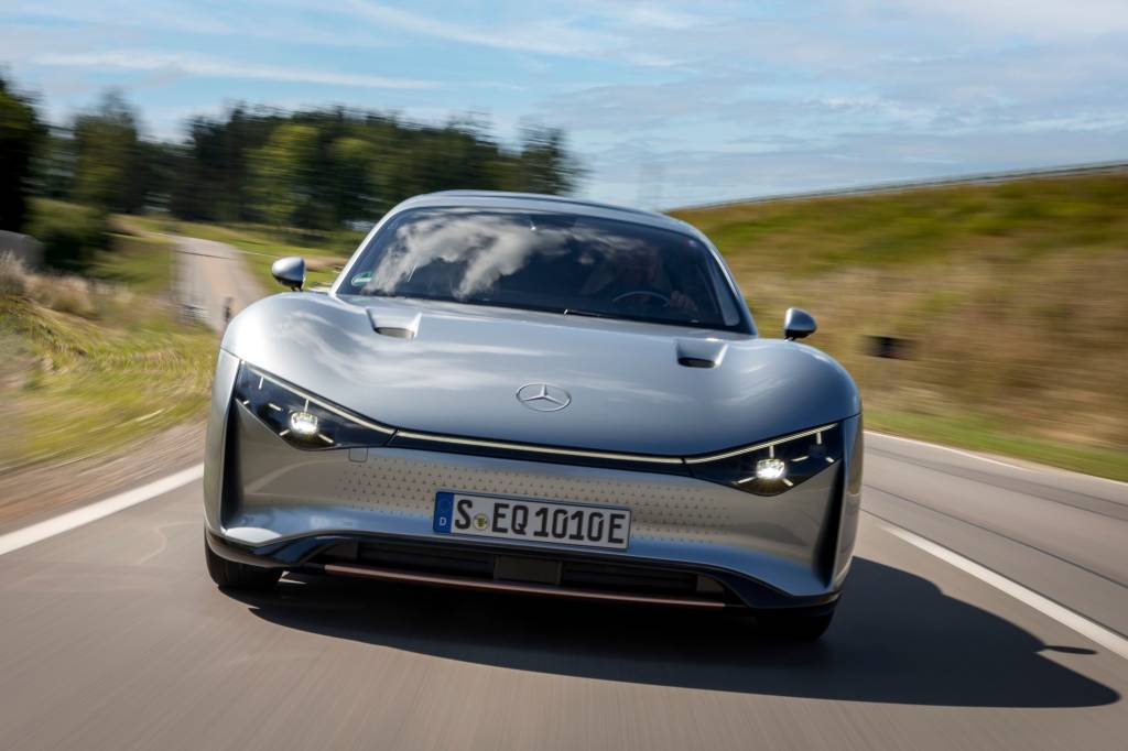 VISION EQXX Driving Experience @ Immendingen Mercedes-Benz Vision EQXX