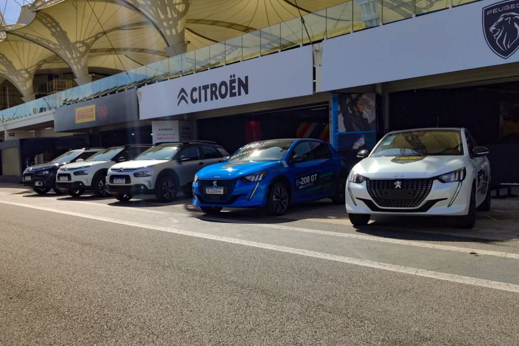 Festival Interlagos quer seduzir jovens deixando-os pilotar em pista