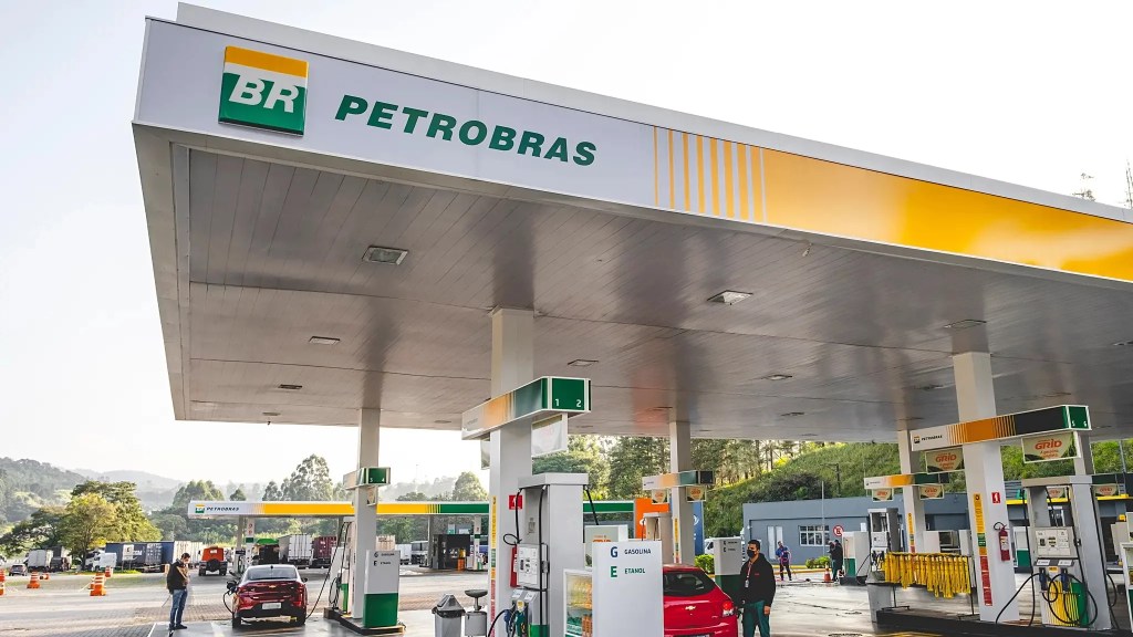 Petrobras já vende nova gasolina que não contribui para o efeito estufa
