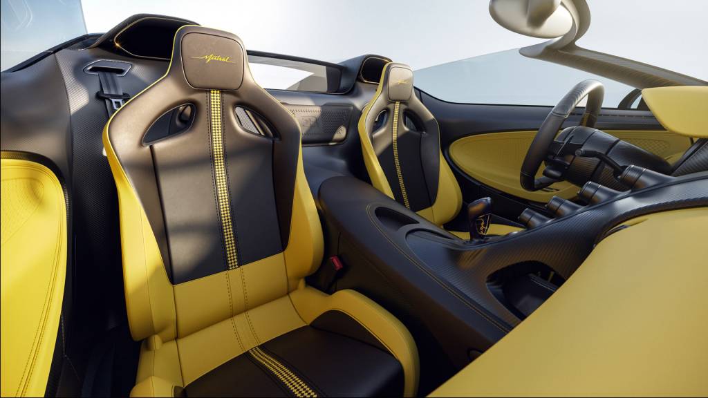 2023-Bugatti-W16-Mistral-00029 Bugatti W16 Mistral bancos