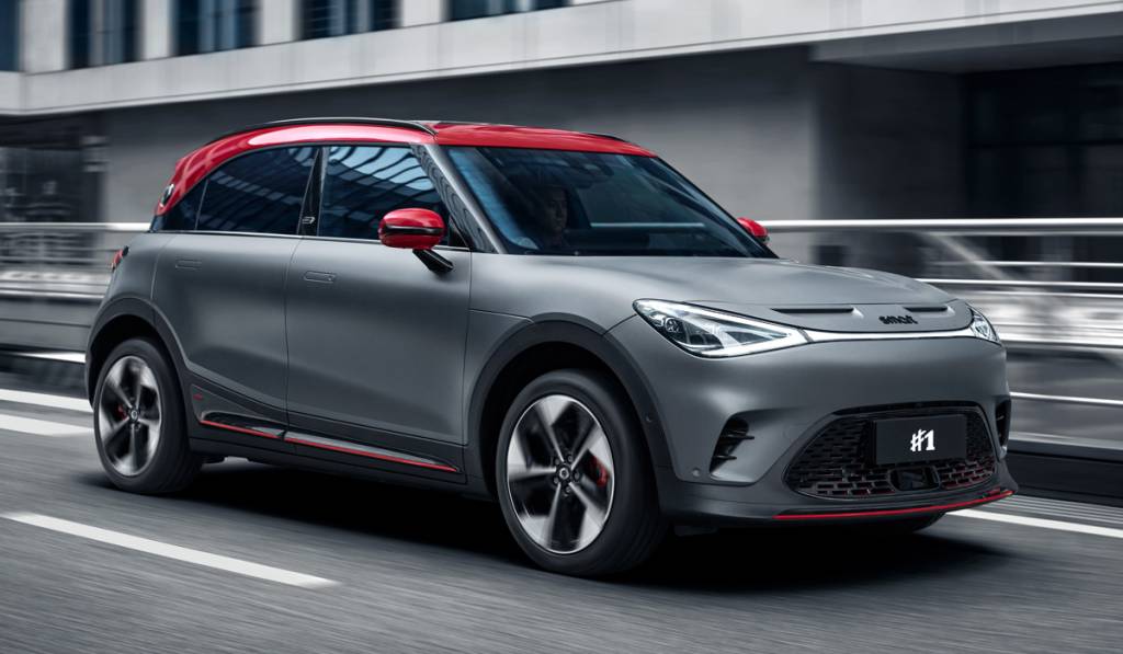 Brabus coloca outro motor em elétrico da smart e potência chega a 428 cv