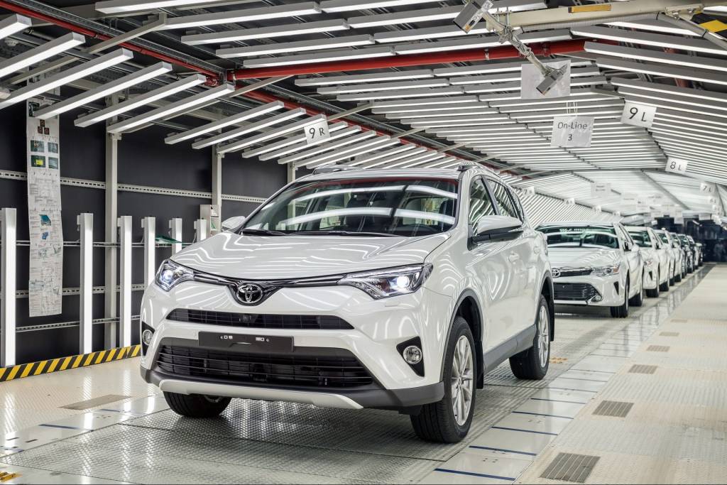 Depois de seis meses sem produção, Toyota fecha fábrica na Rússia