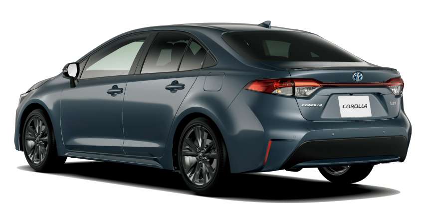 2023-Toyota-Corolla-range-updated-in-Japan-6-850×445 Toyota Corolla 2023 japão sedã traseira