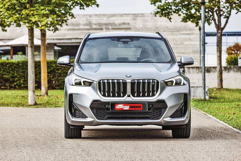 BMW iX1 xDrive30 BMW iX1 xDrive30