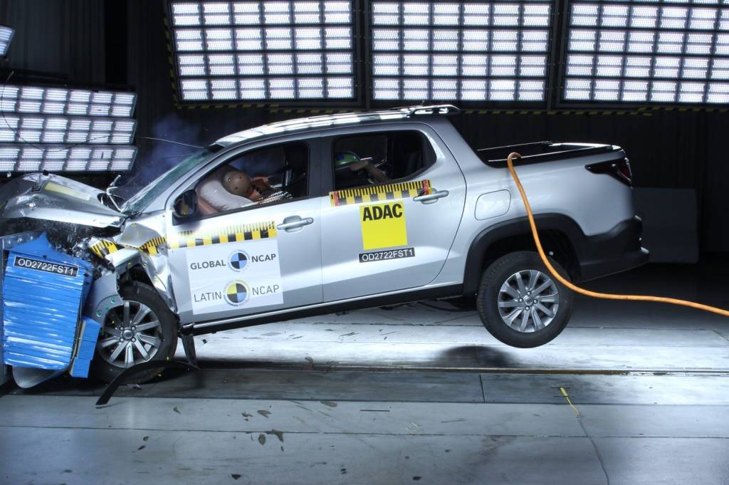 Fiat Strada obtém apenas uma estrela no teste do Latin NCAP 