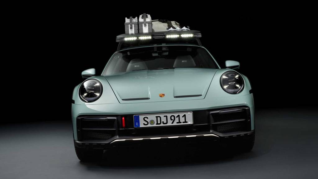 2023-porsche-911-dakar (10)