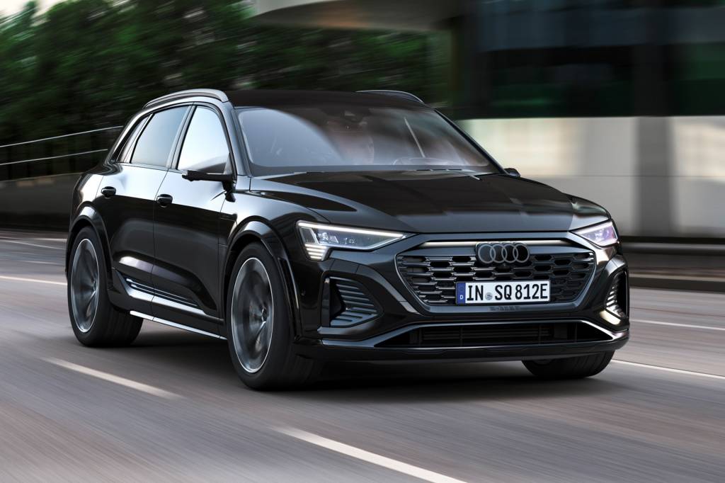 Audi SQ8 e-tron quattro Audi SQ8 e-tron quattro