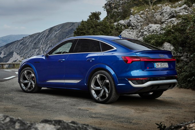 Audi SQ8 Sportback e-tron quattro