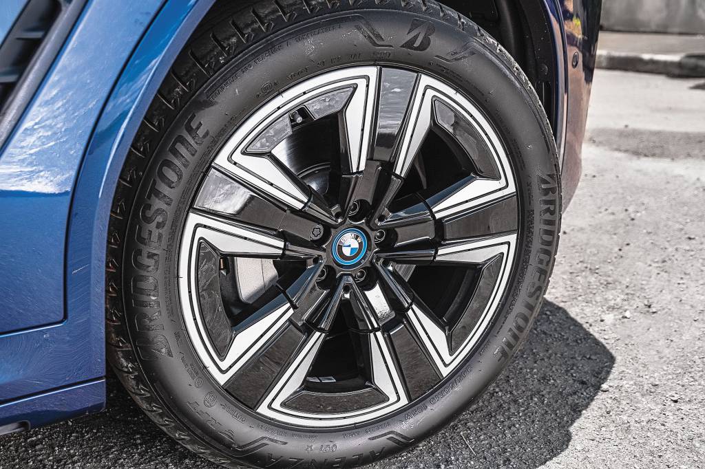 BMW IX3 BMW IX3