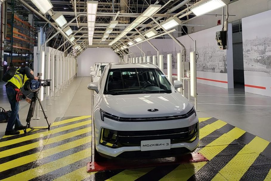 Fabricante soviética Moskvich reestreia na Rússia com versão do JAC e-JS4