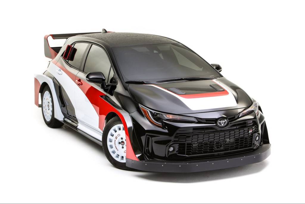 Toyota GR Corolla, que vem ao Brasil em 2023, ganha versão rali especial