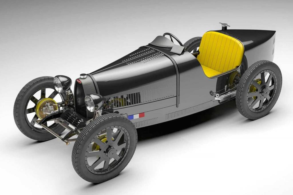 Bugatti de brinquedo tem potência de moto e preço de Porsche Macan