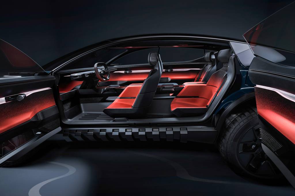 Audi activesphere concept Ausência de coluna B favorece o espaço interno