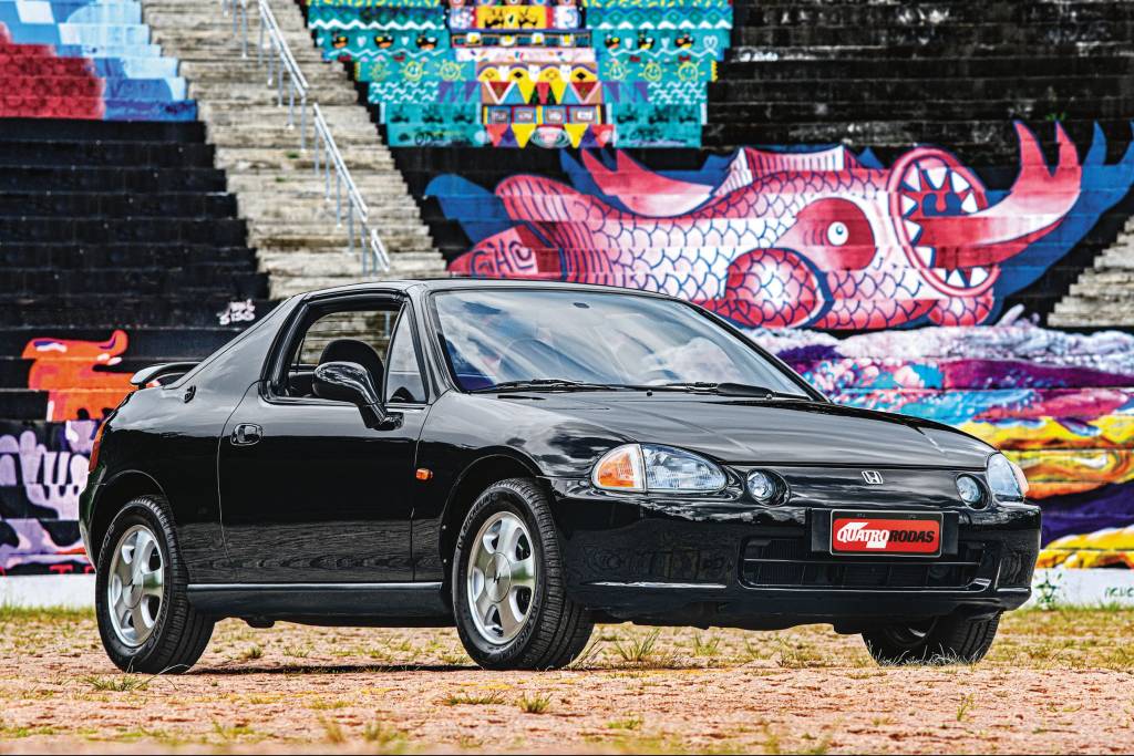 Honda Civic CRX del Sol é esportivo com teto targa e motor 1.6 de 160 cv