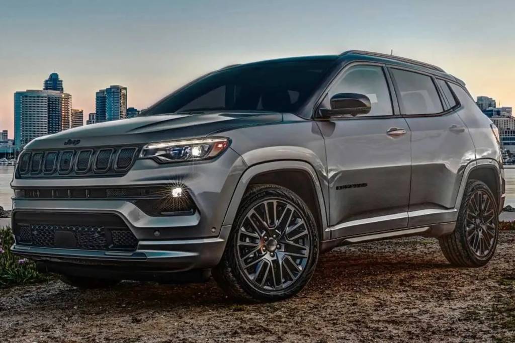 Jeep Compass Overland terá motor da Rampage e interior de ‘caúboi’