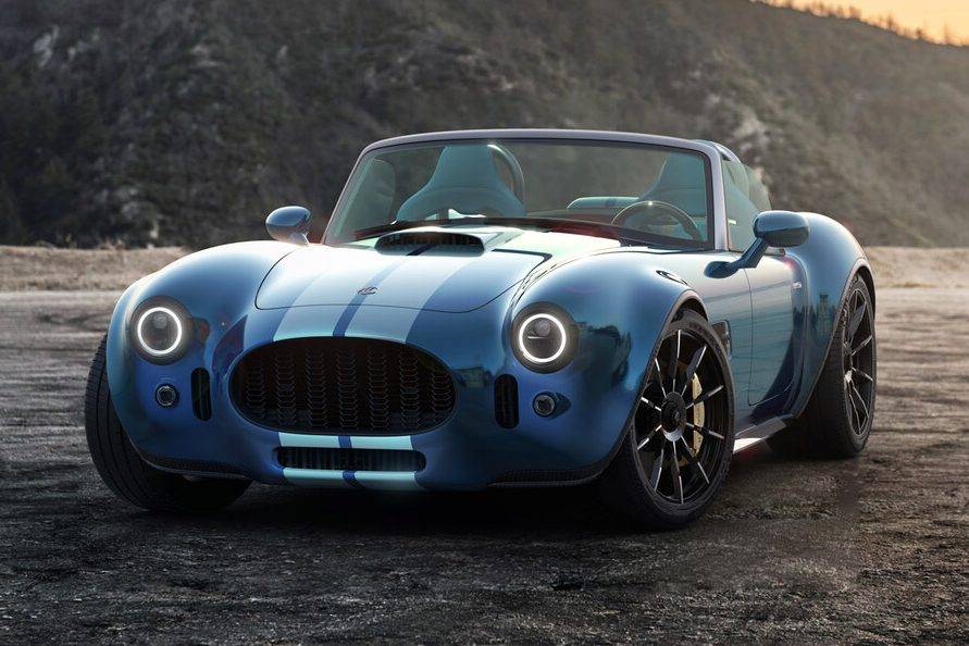 AC Cobra GT Roadster modernizado tem V8 do Mustang e beira R$ 2 milhões