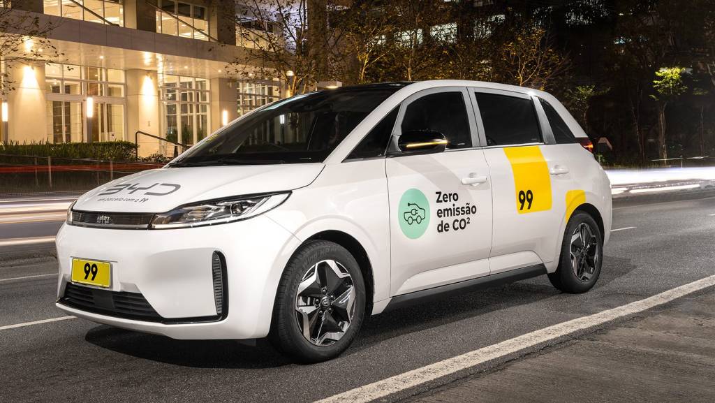 Nova lei para motoristas de aplicativos exclui motos e exige transparência