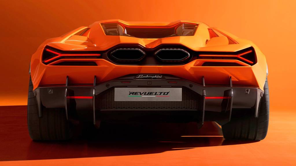 Lamborghini Revuelto 2023 (4) Lamborghini Revuelto 2023