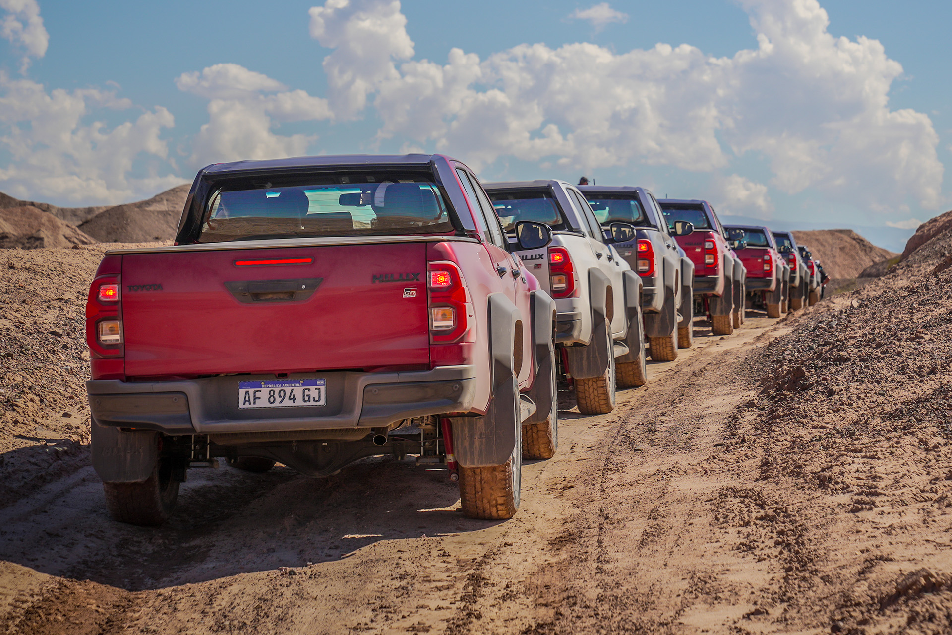 Toyota Hilux GR-Sport (6)