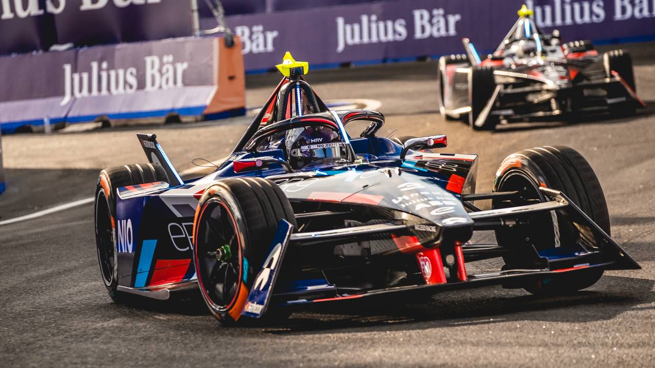 Sérgio Sette Câmara (foto) e Lucas di Grassi são os dois brasileiros da Fórmula E