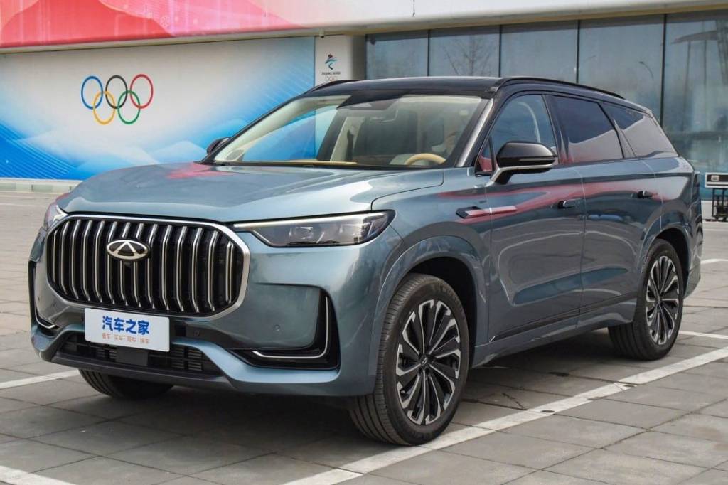 Maior que Jeep Commander, Chery Tiggo 9 mostra todo o luxo do seu interior