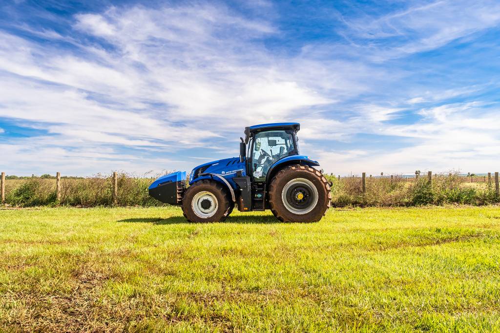 New Holland T6