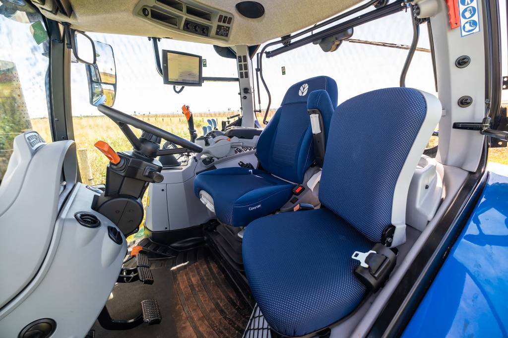 New Holland T6 New Holland T6
