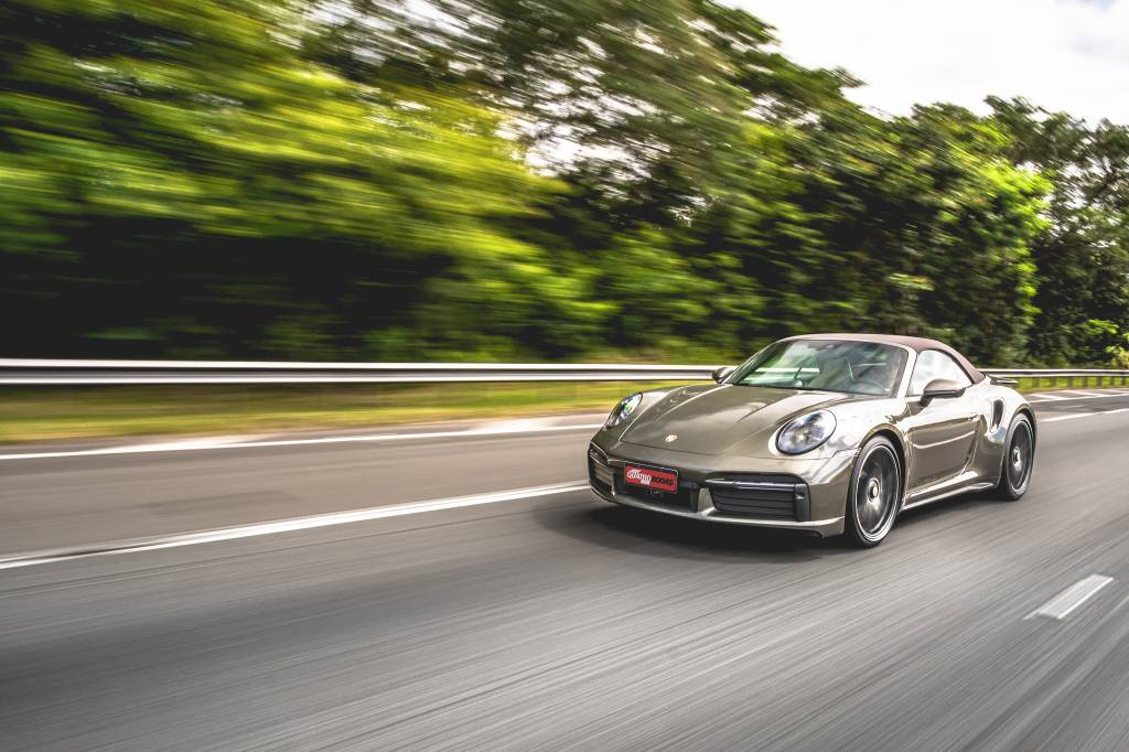 1FLP2346-2 Porsche 911 turbo Cabriolet