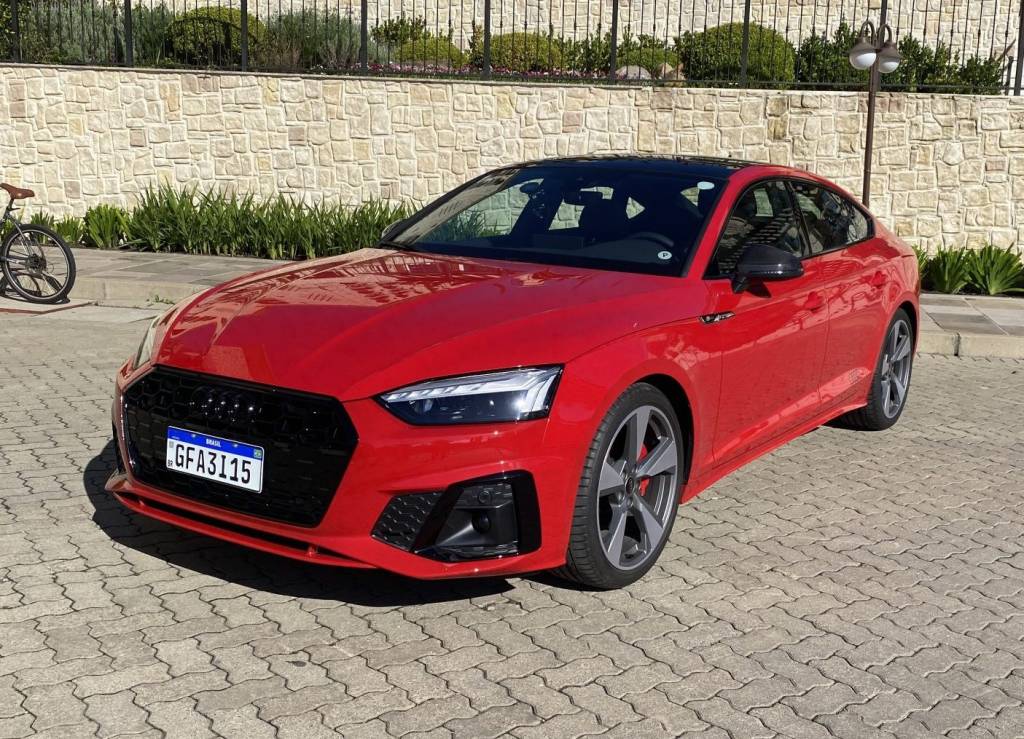 Audi A5 Carbon Edition é série limitada com fibra de carbono a R$ 397.990