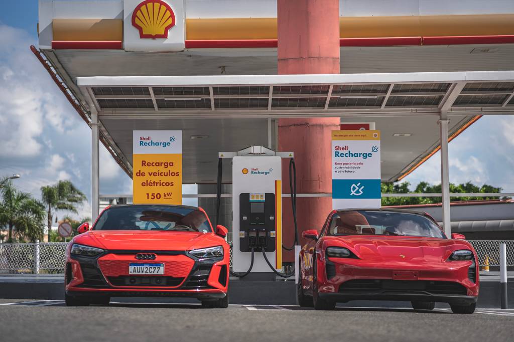 Porsche Audi Carregador DC Shell (3) Porsche Audi Carregador DC Shell (3)