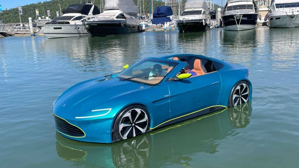 Carro lancha é ‘Aston Martin aquático’ e custa R$ 385.000 no Brasil