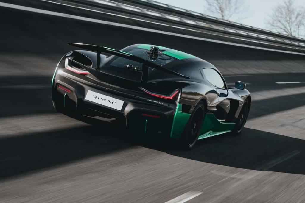 rimac-nevera-sets-23-records-at-the-automotive-testing-papenburg-in-germany (2) Rimac Revera