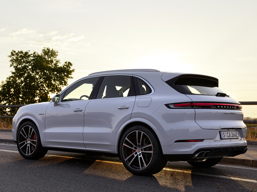 Porsche Cayenne Turbo E-Hybrid